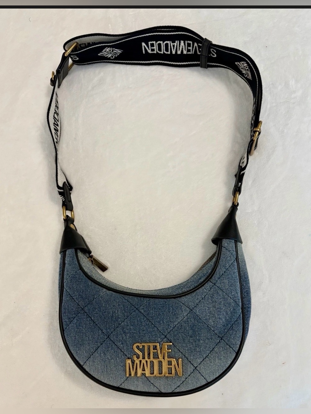 Steve Madden Blue Quilted Small Crescent Crossbody Logo Strap Coin Purse Zip